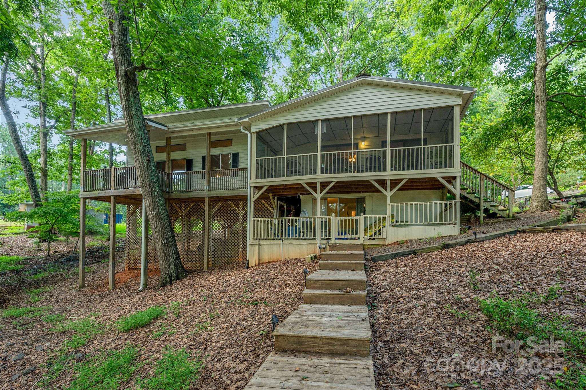 494 Deerfield Road Mount Gilead NC 27306