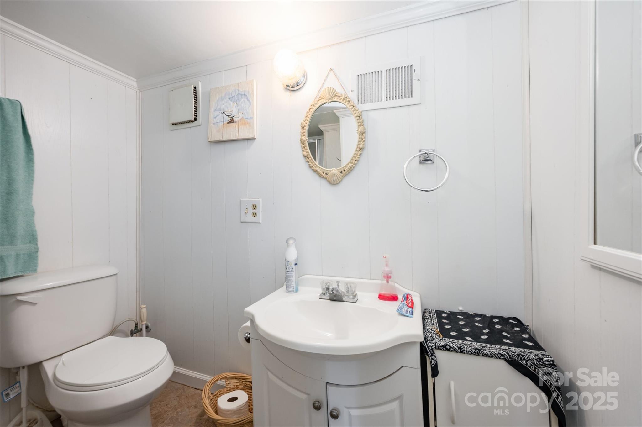 494 Deerfield Road Mount Gilead NC 27306
