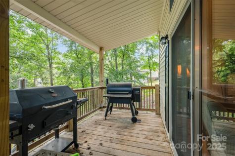 494 Deerfield Road Mount Gilead NC 27306