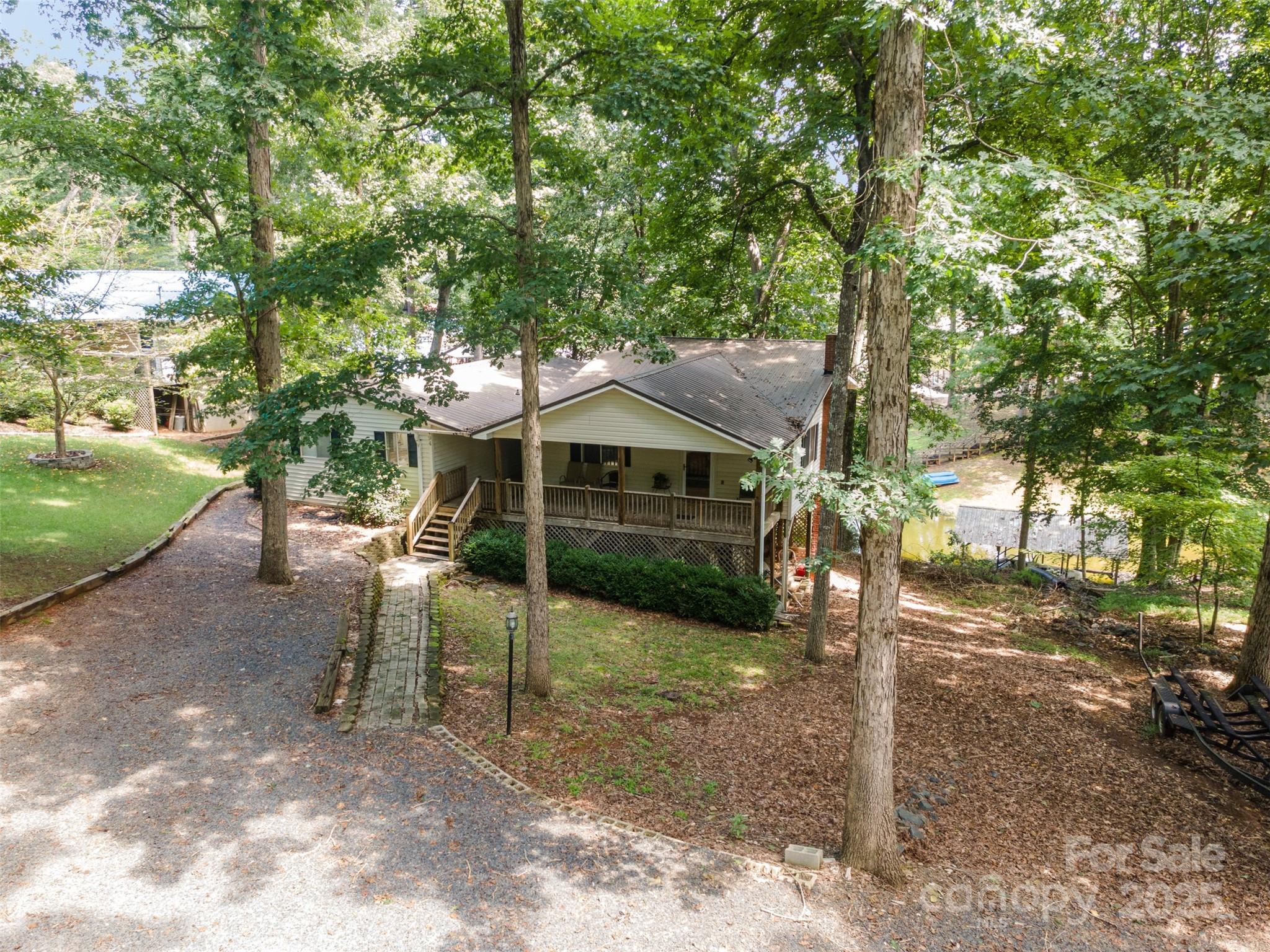 494 Deerfield Road Mount Gilead NC 27306