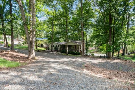 494 Deerfield Road Mount Gilead NC 27306