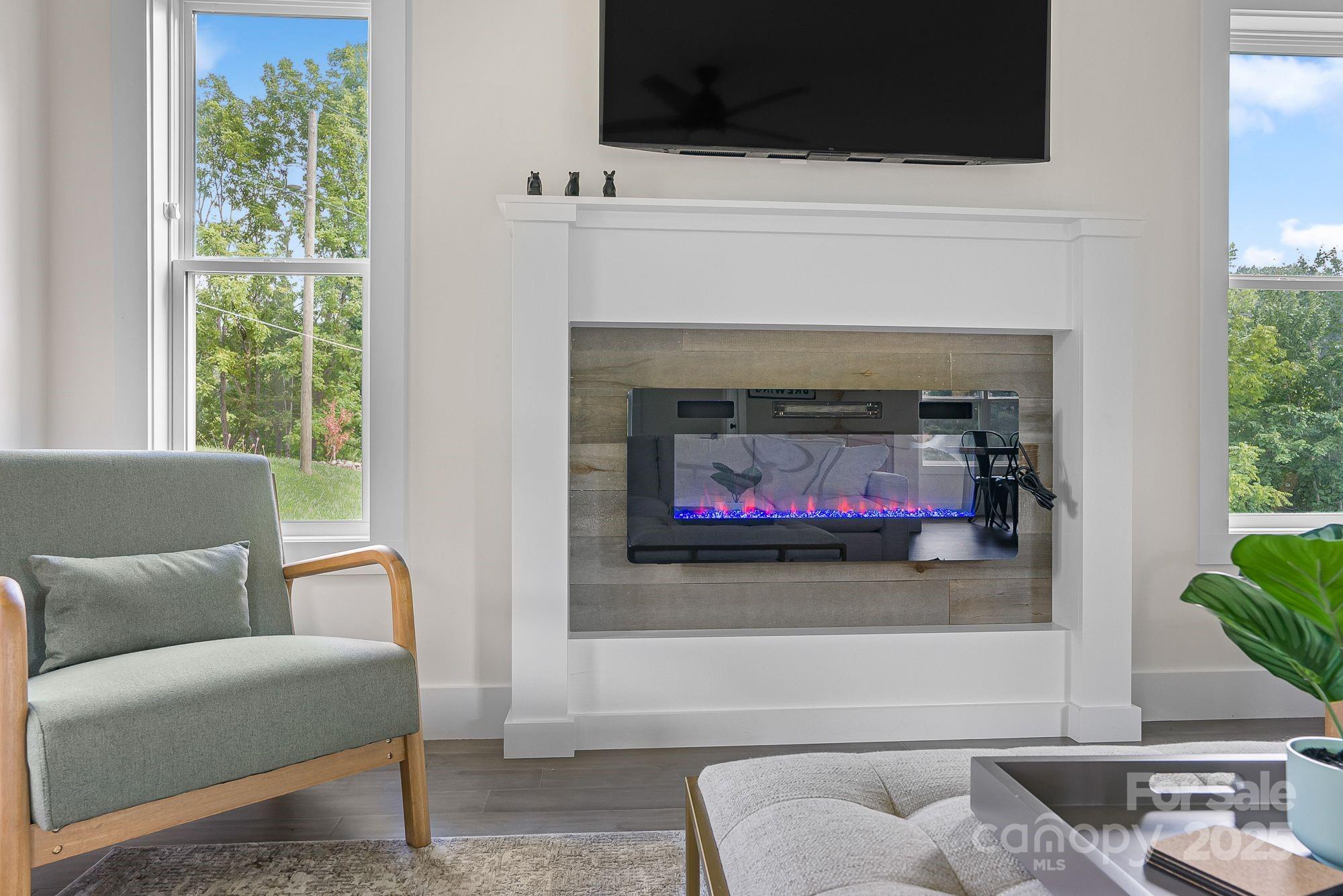 8 Green Tree Lane Asheville NC 28805
