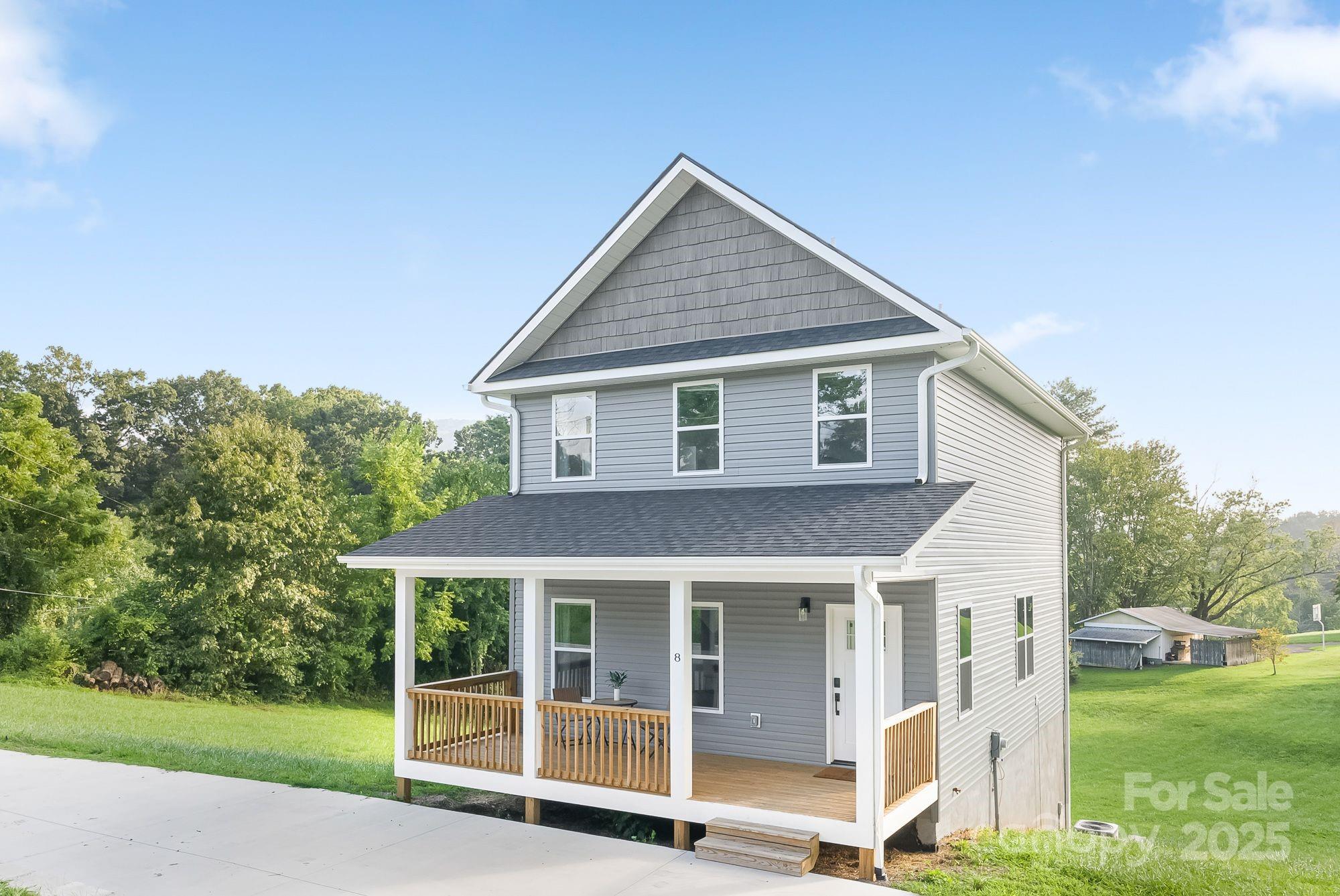 8 Green Tree Lane Asheville NC 28805