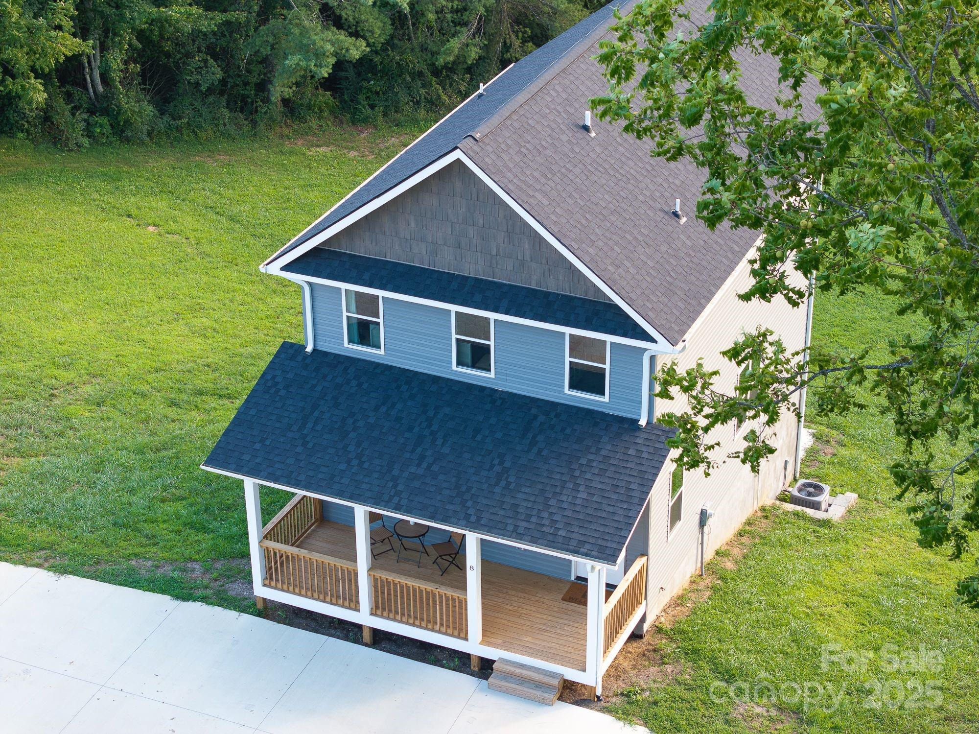8 Green Tree Lane Asheville NC 28805