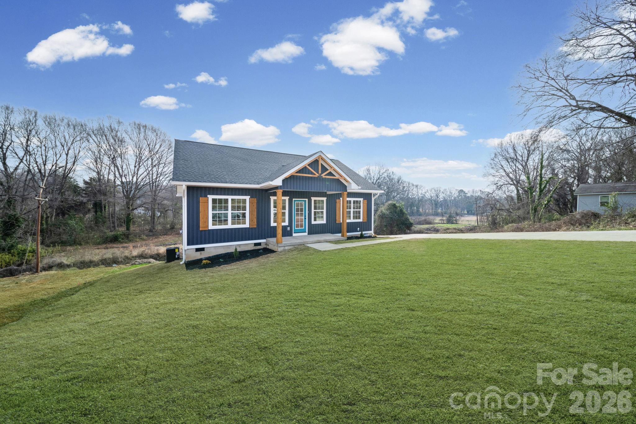412 S Hill Street Gastonia NC 28052