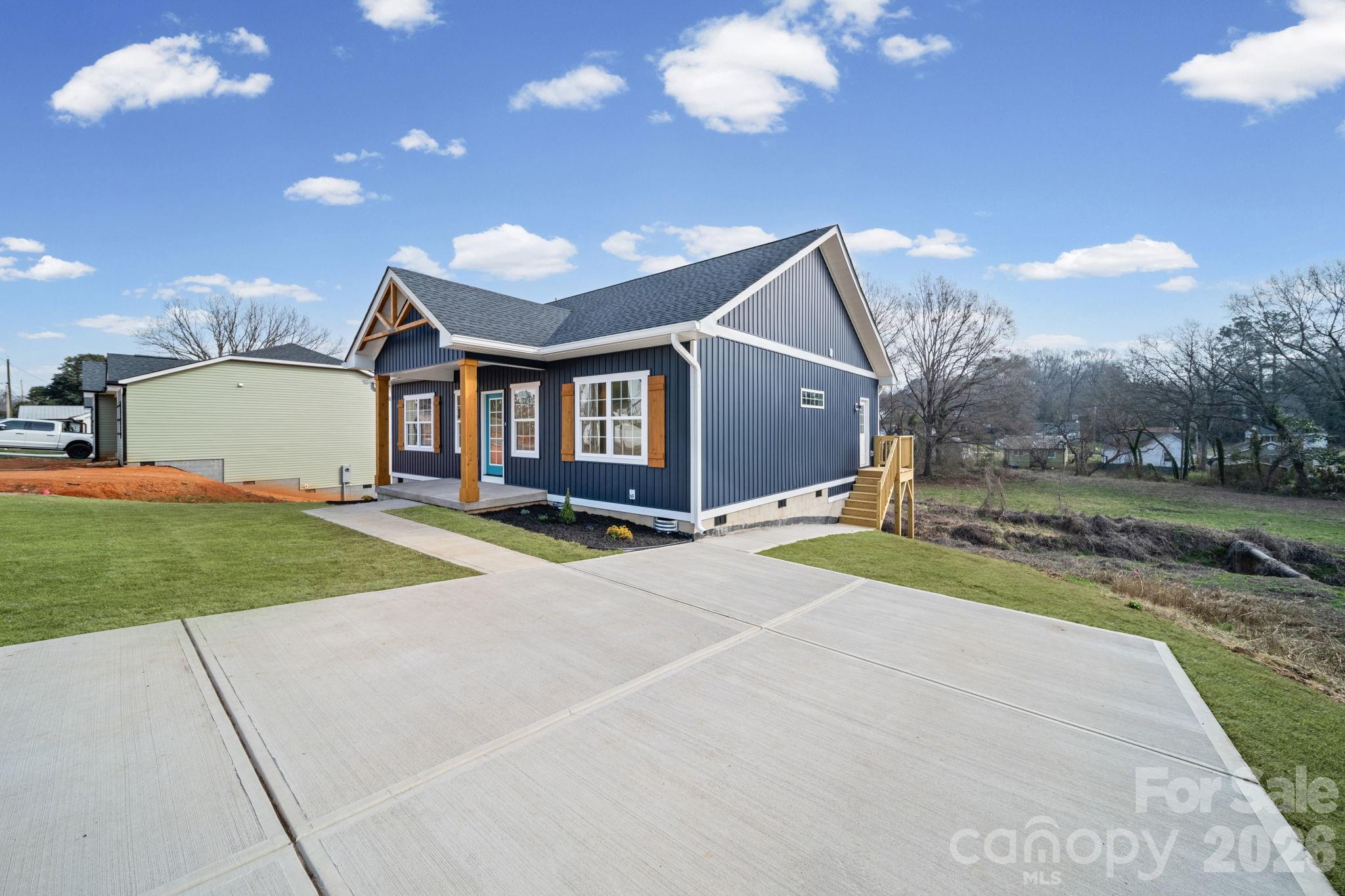 412 S Hill Street Gastonia NC 28052