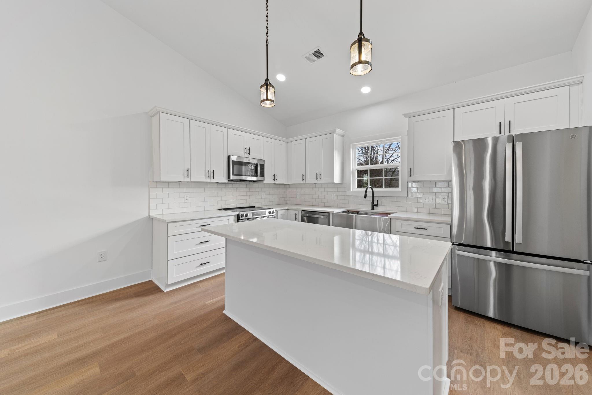 412 S Hill Street Gastonia NC 28052