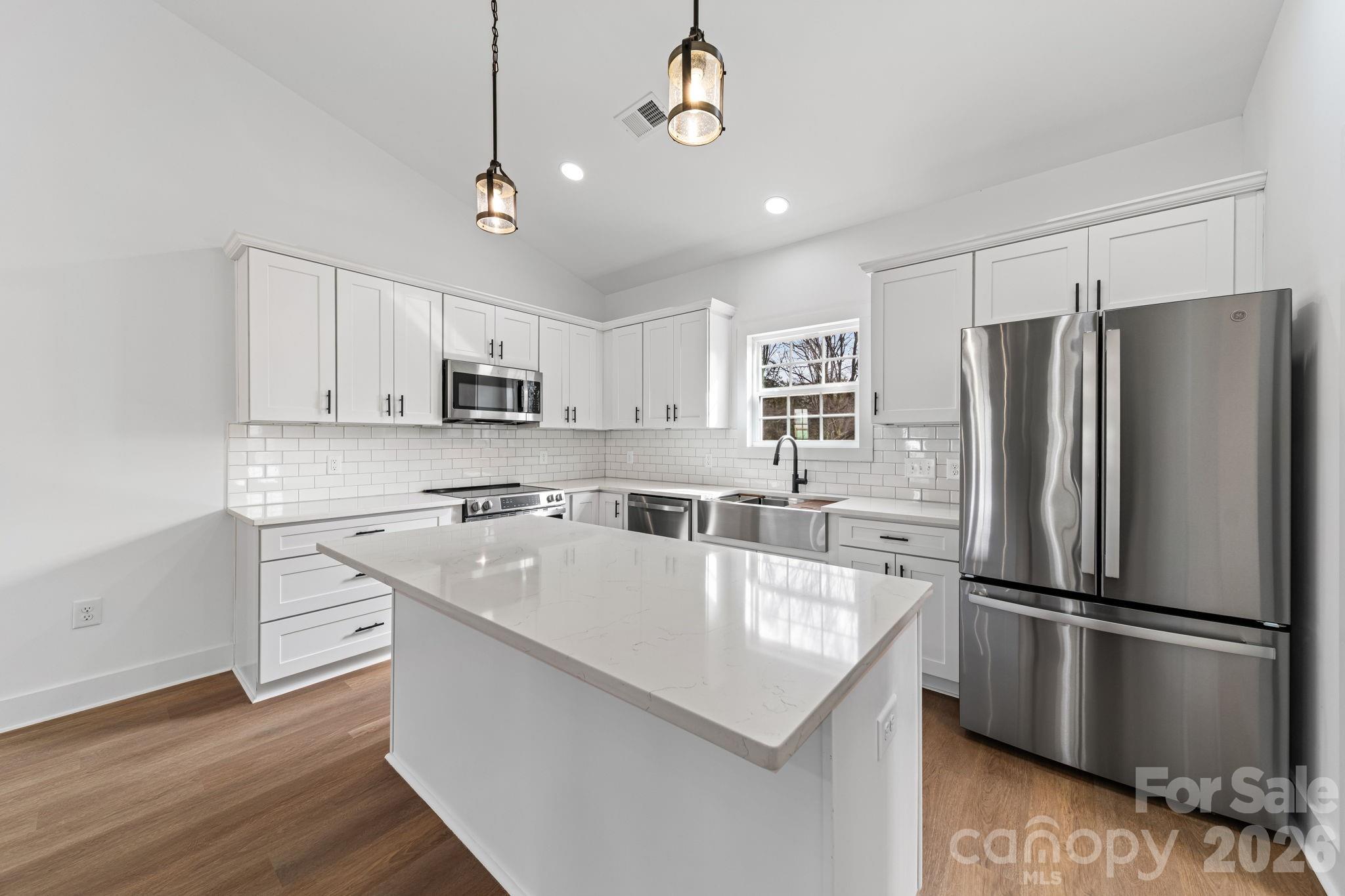 412 S Hill Street Gastonia NC 28052