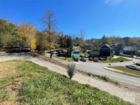 131 Lookout Road Asheville NC 28804