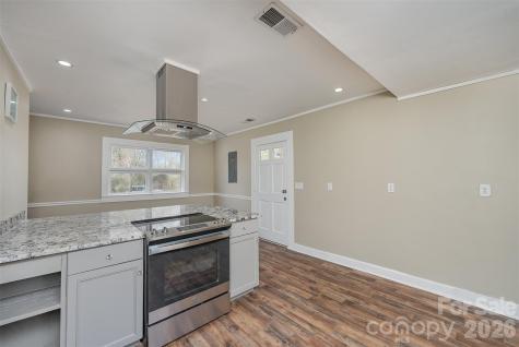 502 W Allenton Street Mount Gilead NC 27306