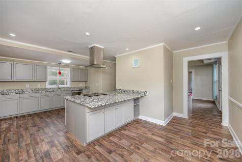 502 W Allenton Street Mount Gilead NC 27306