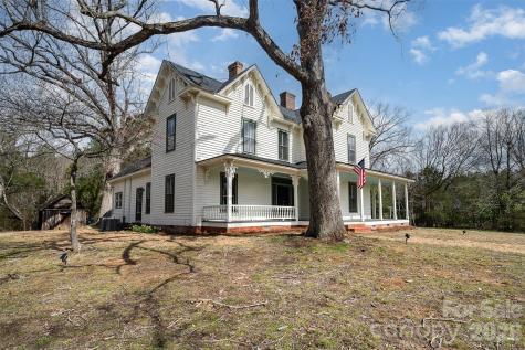 502 W Allenton Street Mount Gilead NC 27306