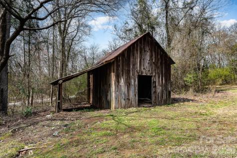 502 W Allenton Street Mount Gilead NC 27306