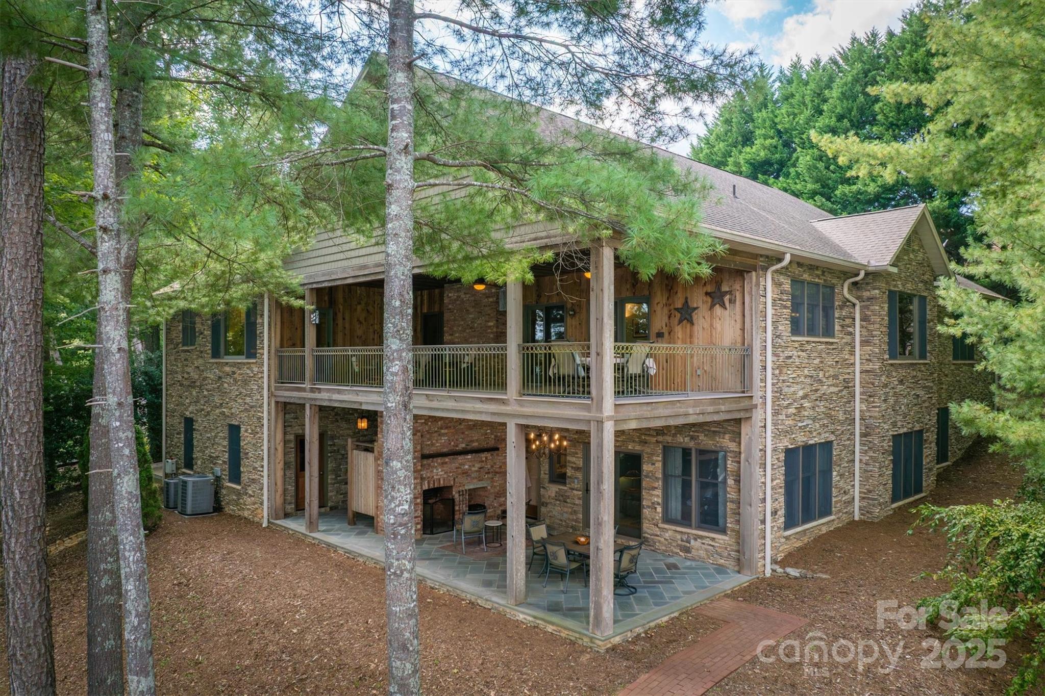1831 Sandy Cove Drive Morganton NC 28655