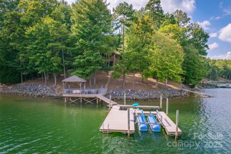 1831 Sandy Cove Drive Morganton NC 28655