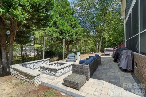 342 Shoreline Parkway Tega Cay SC 29708
