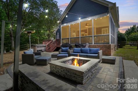 342 Shoreline Parkway Tega Cay SC 29708