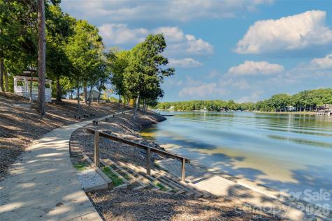 342 Shoreline Parkway Tega Cay SC 29708