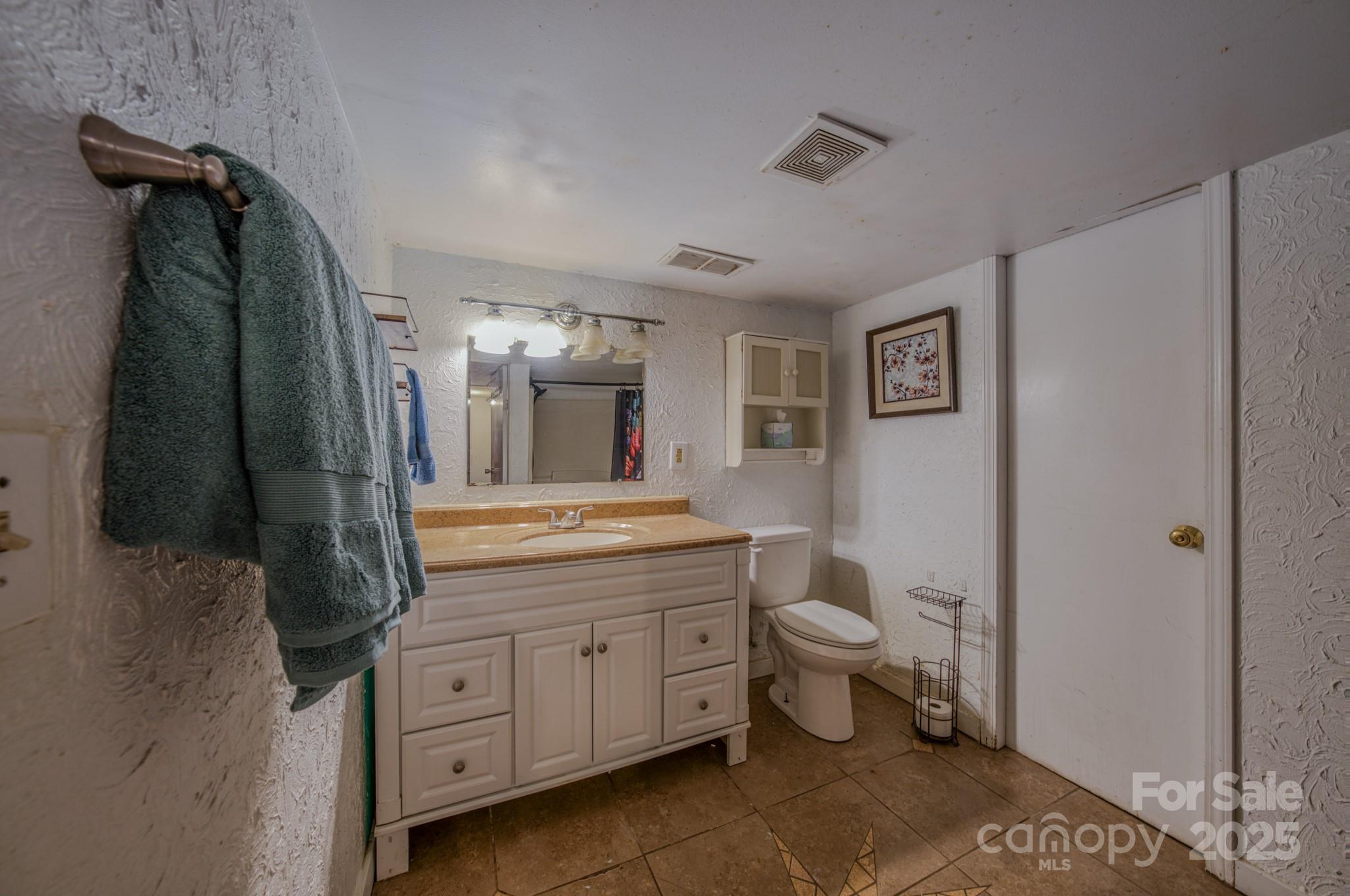 173 Old County Home Road Asheville NC 28806