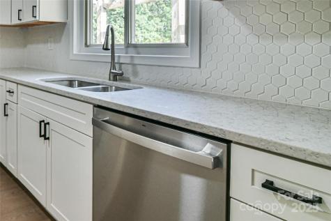 134 Goldview Road Asheville NC 28804