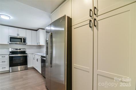 134 Goldview Road Asheville NC 28804