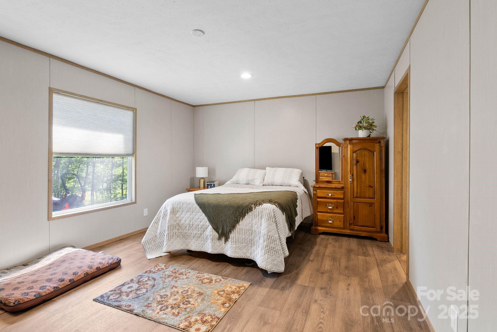 102 Kiwassa Lane Hendersonville NC 28792