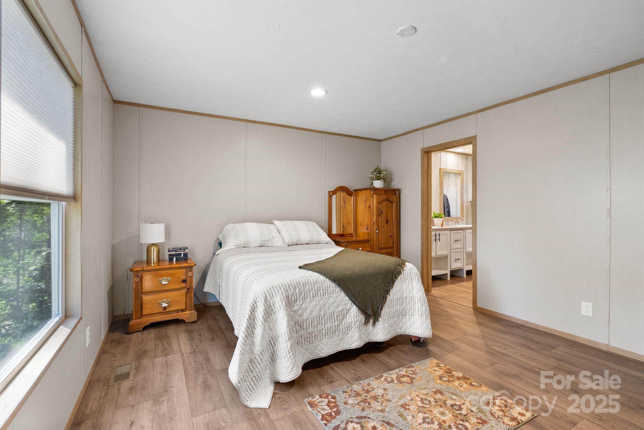 102 Kiwassa Lane Hendersonville NC 28792