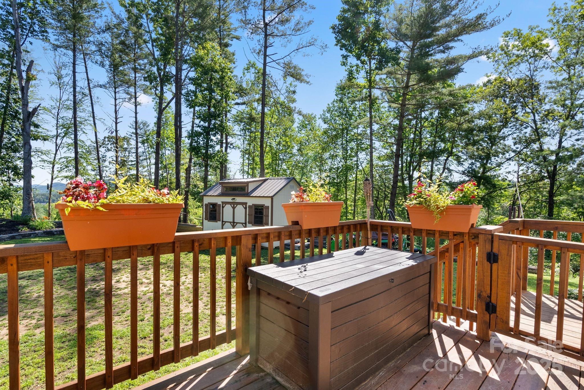 102 Kiwassa Lane Hendersonville NC 28792