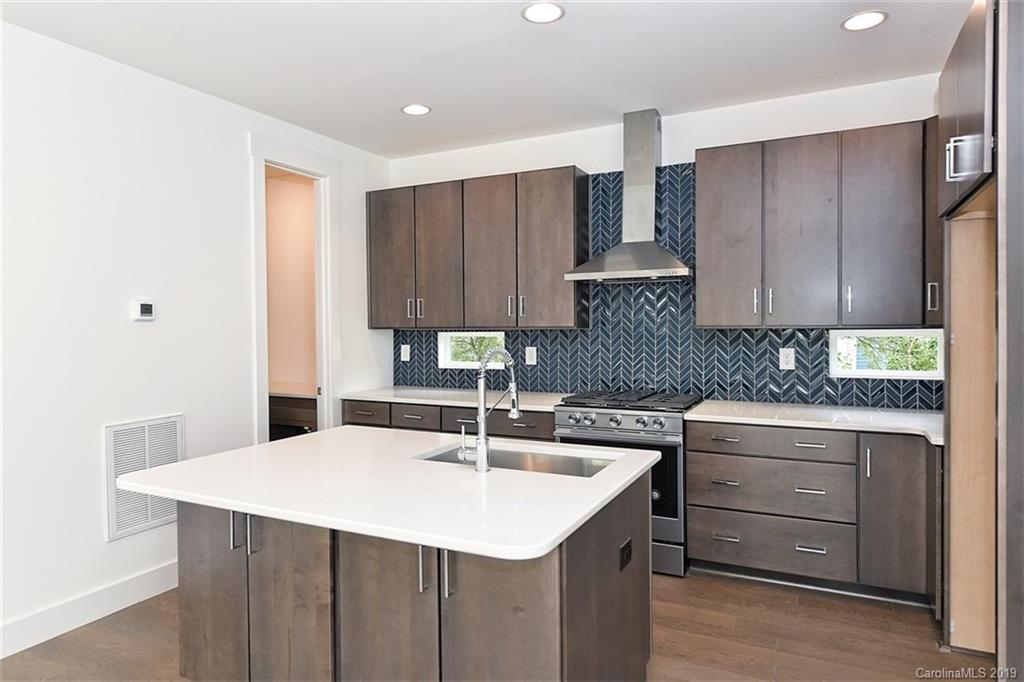 416 Wesley Heights Way Charlotte NC 28208