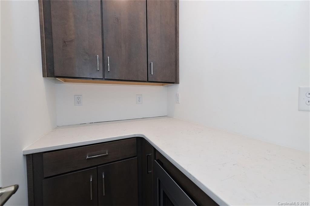 416 Wesley Heights Way Charlotte NC 28208