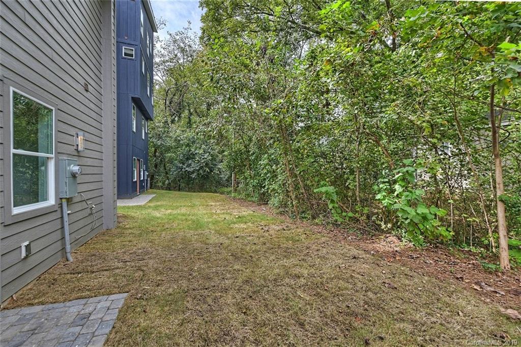 416 Wesley Heights Way Charlotte NC 28208