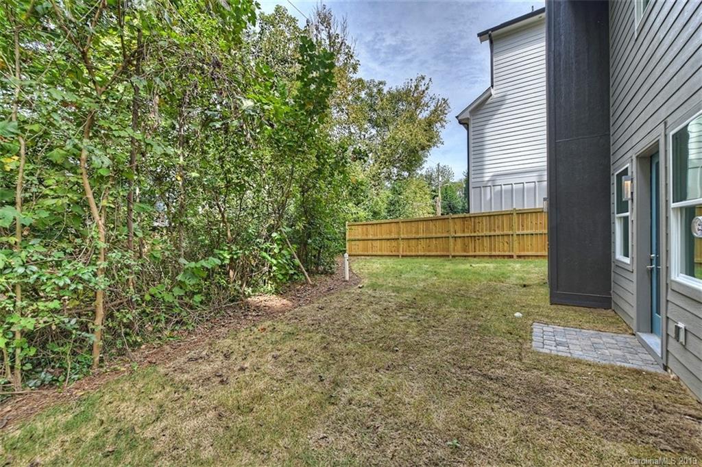 416 Wesley Heights Way Charlotte NC 28208