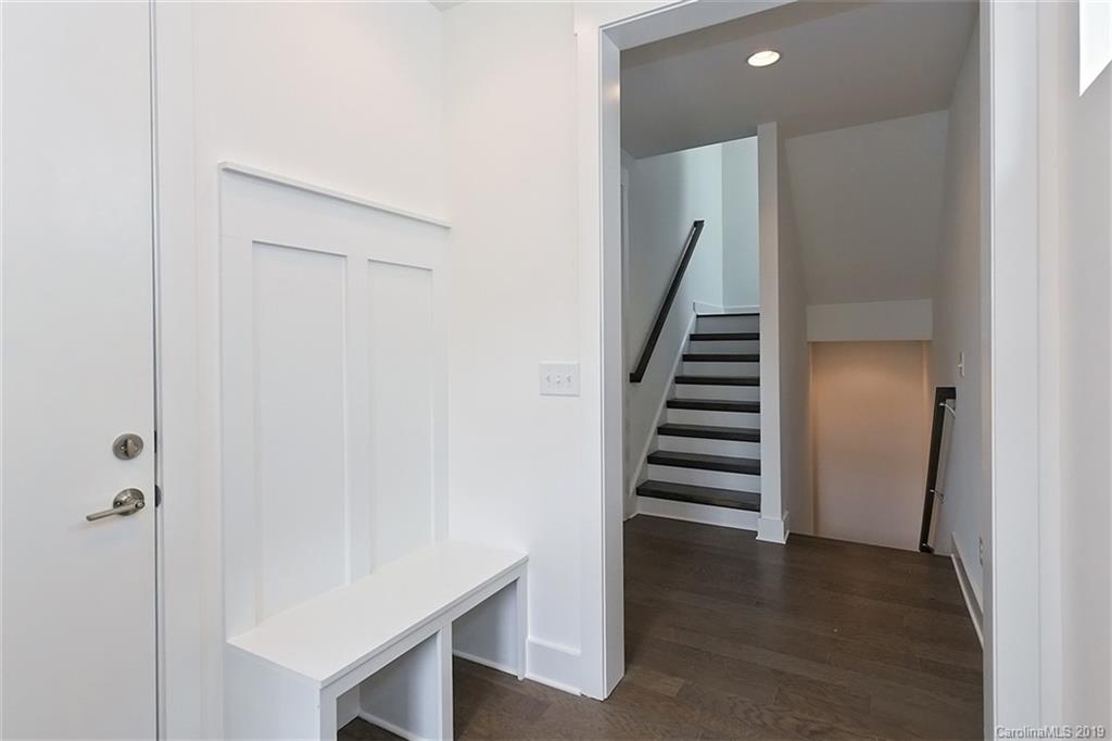 416 Wesley Heights Way Charlotte NC 28208