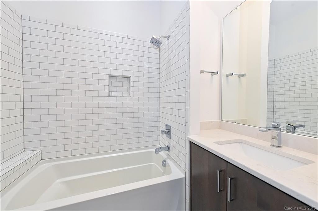 416 Wesley Heights Way Charlotte NC 28208