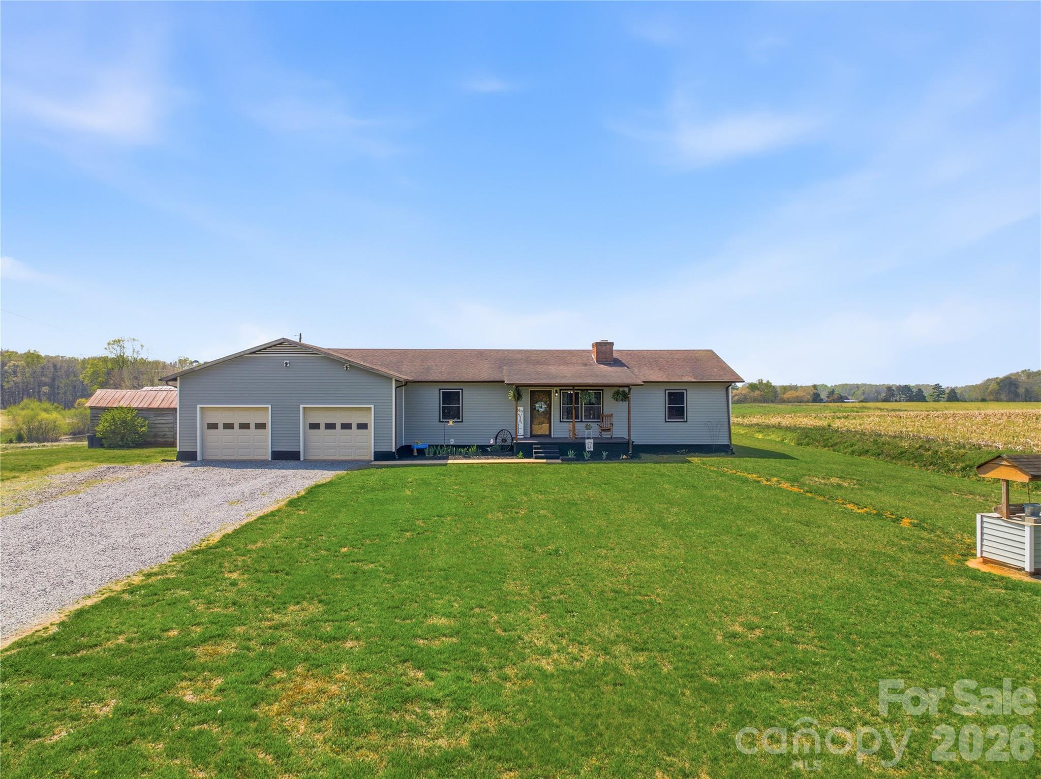 2452 Tower Road East Bend NC 27018