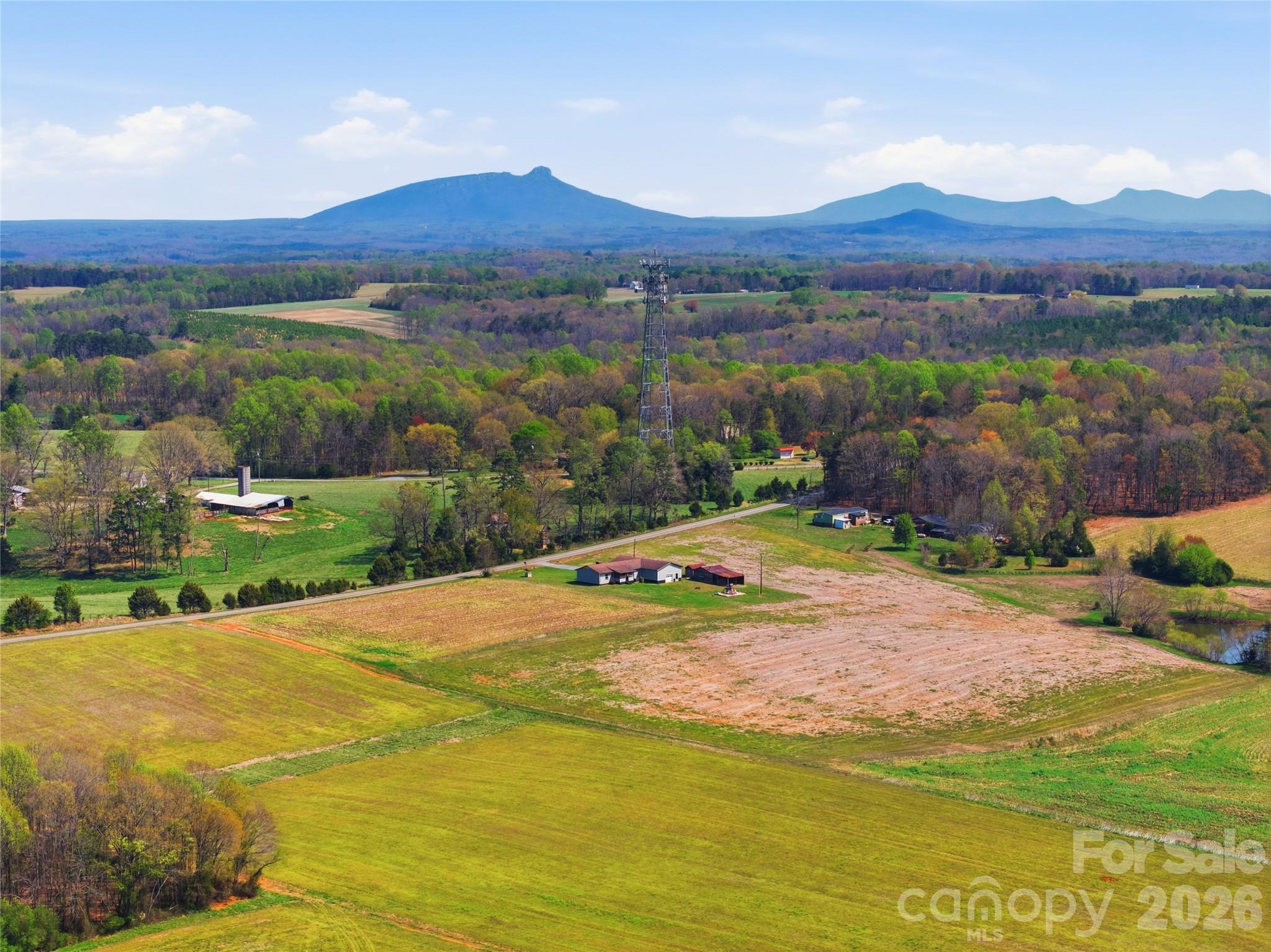 2452 Tower Road East Bend NC 27018
