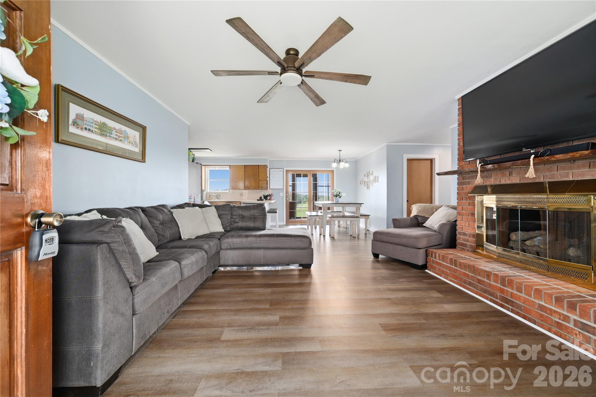 2452 Tower Road East Bend NC 27018