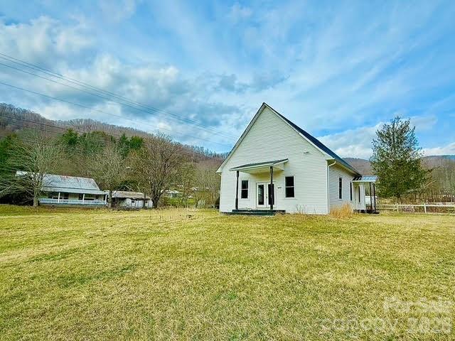 6367 Nc 261 Highway Bakersville NC 28705