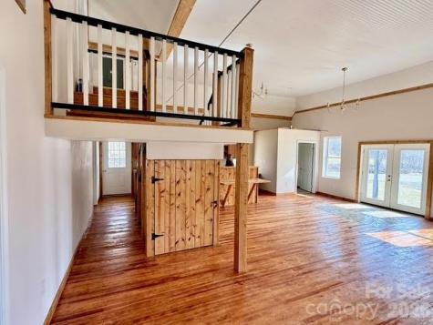 6367 Nc 261 Highway Bakersville NC 28705