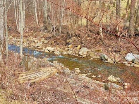 6367 Nc 261 Highway Bakersville NC 28705