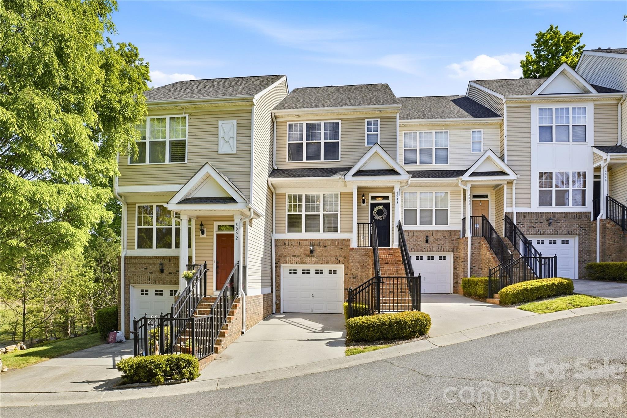 6048 Champions Crest Drive Charlotte NC 28269