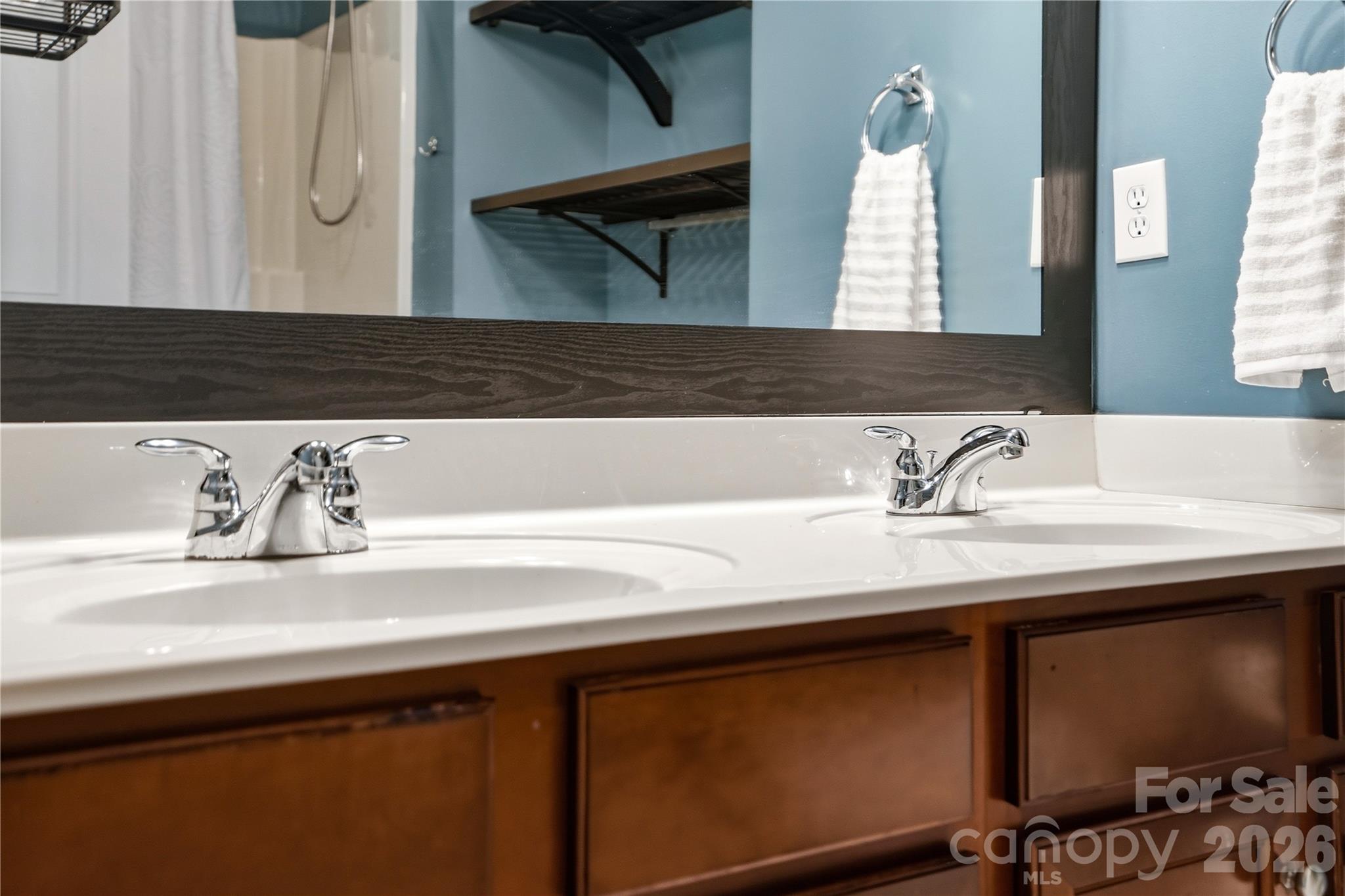 6048 Champions Crest Drive Charlotte NC 28269