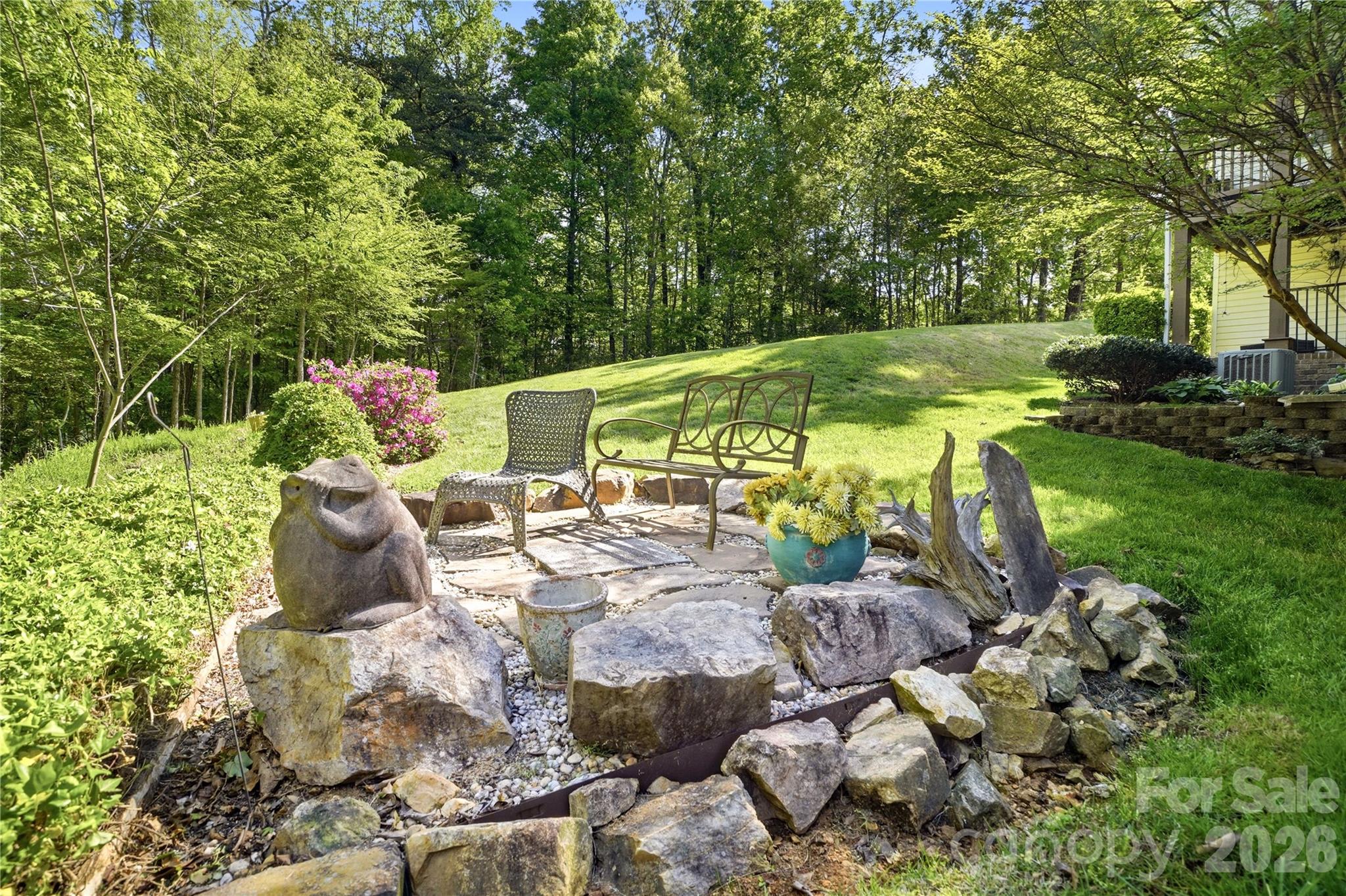 6048 Champions Crest Drive Charlotte NC 28269