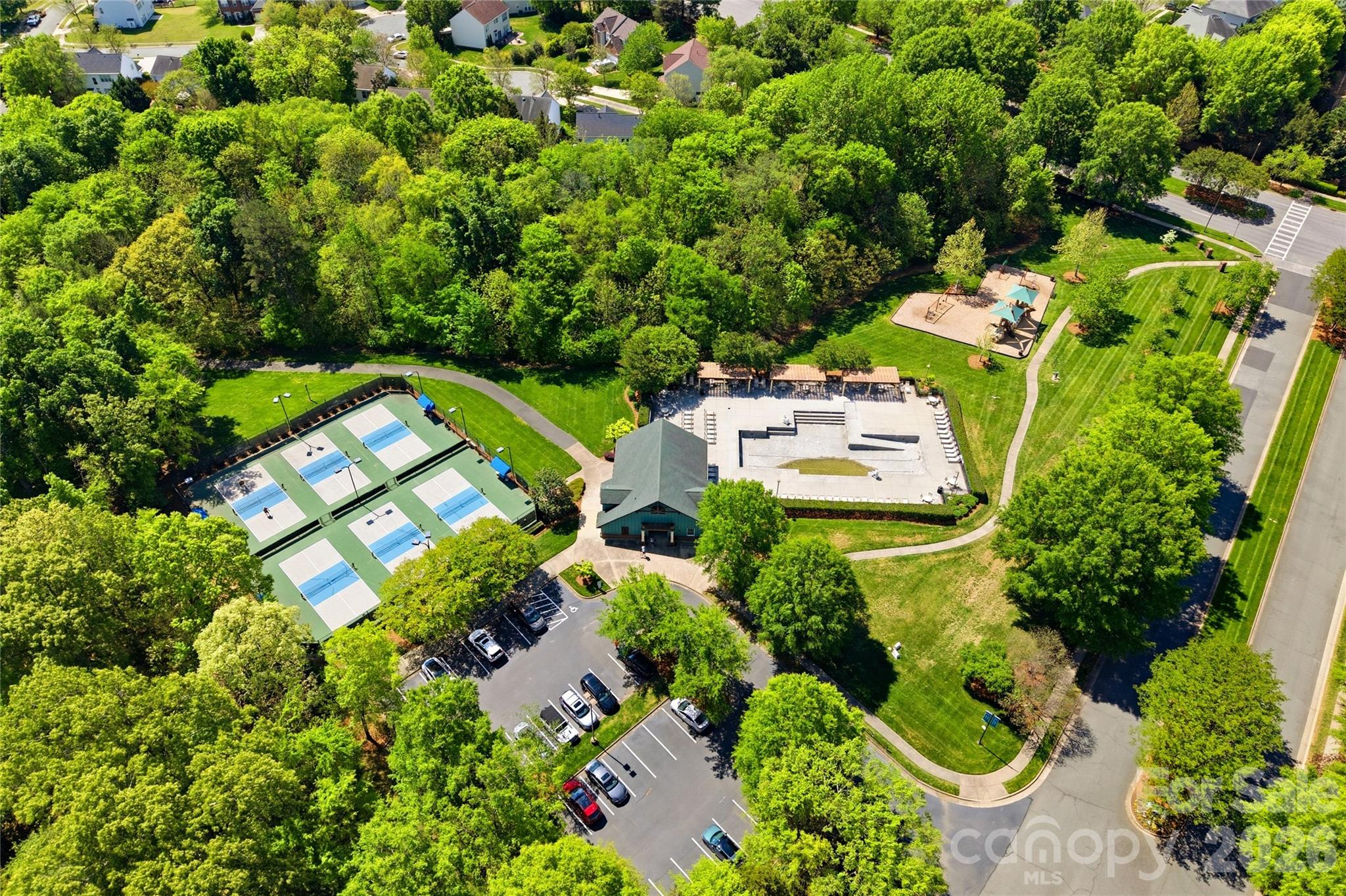 6048 Champions Crest Drive Charlotte NC 28269