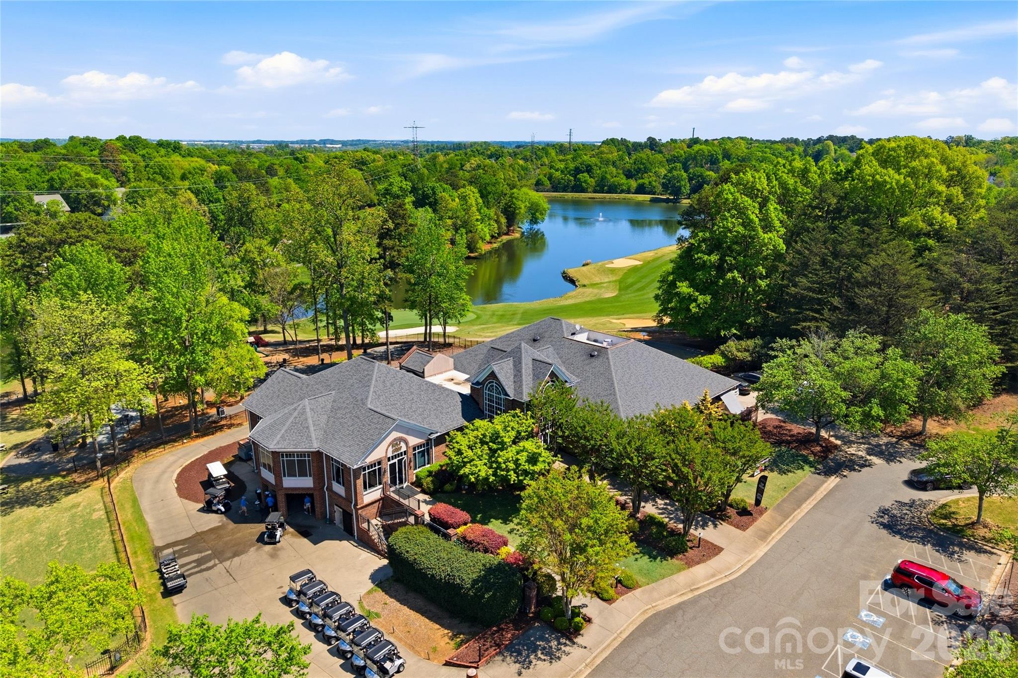 6048 Champions Crest Drive Charlotte NC 28269