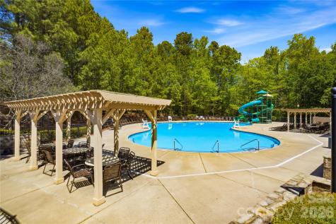6048 Champions Crest Drive Charlotte NC 28269