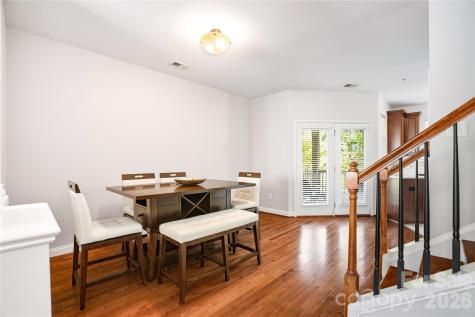 6048 Champions Crest Drive Charlotte NC 28269