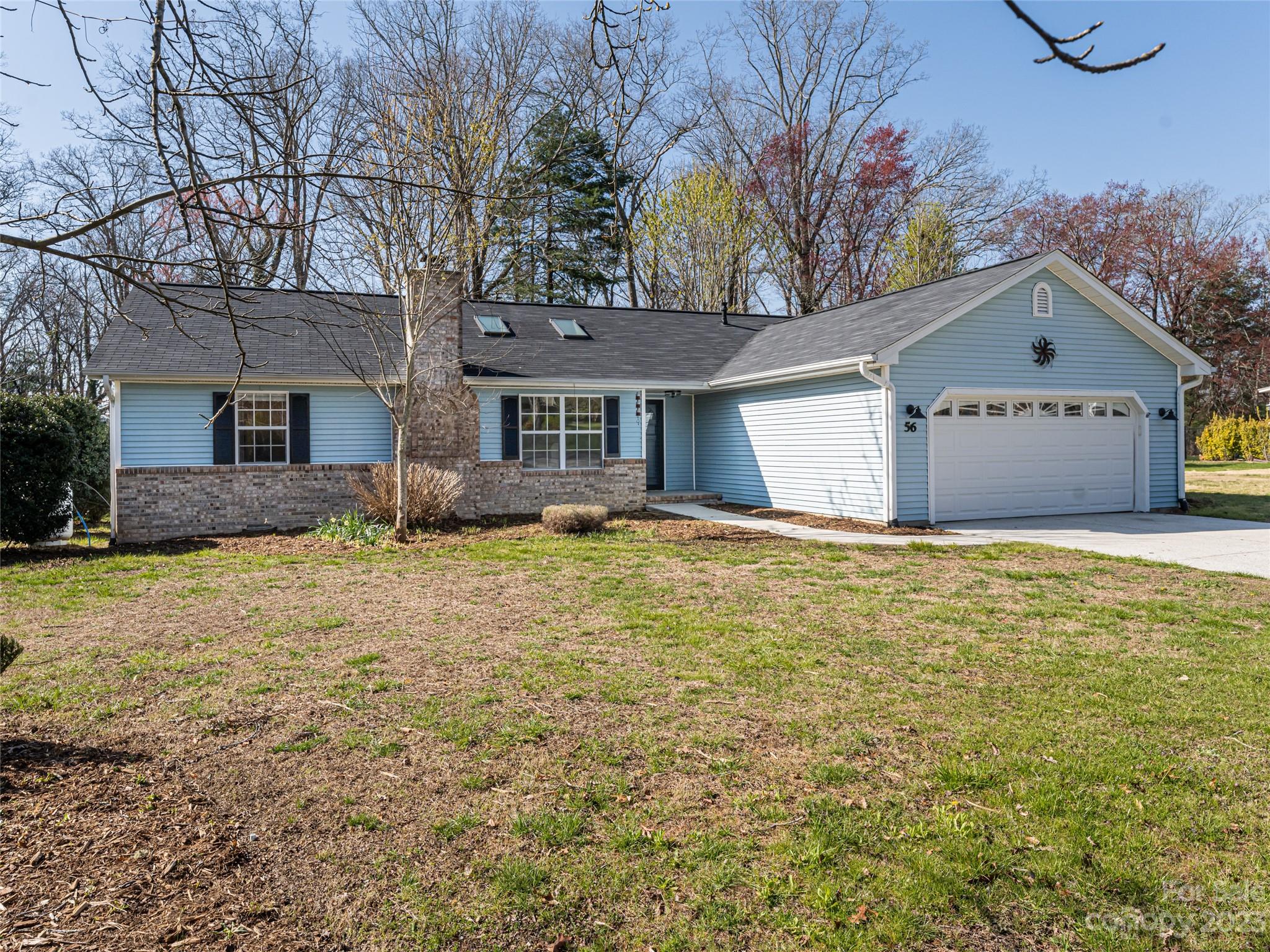 56 E Chippendale Drive Mills River NC 28759