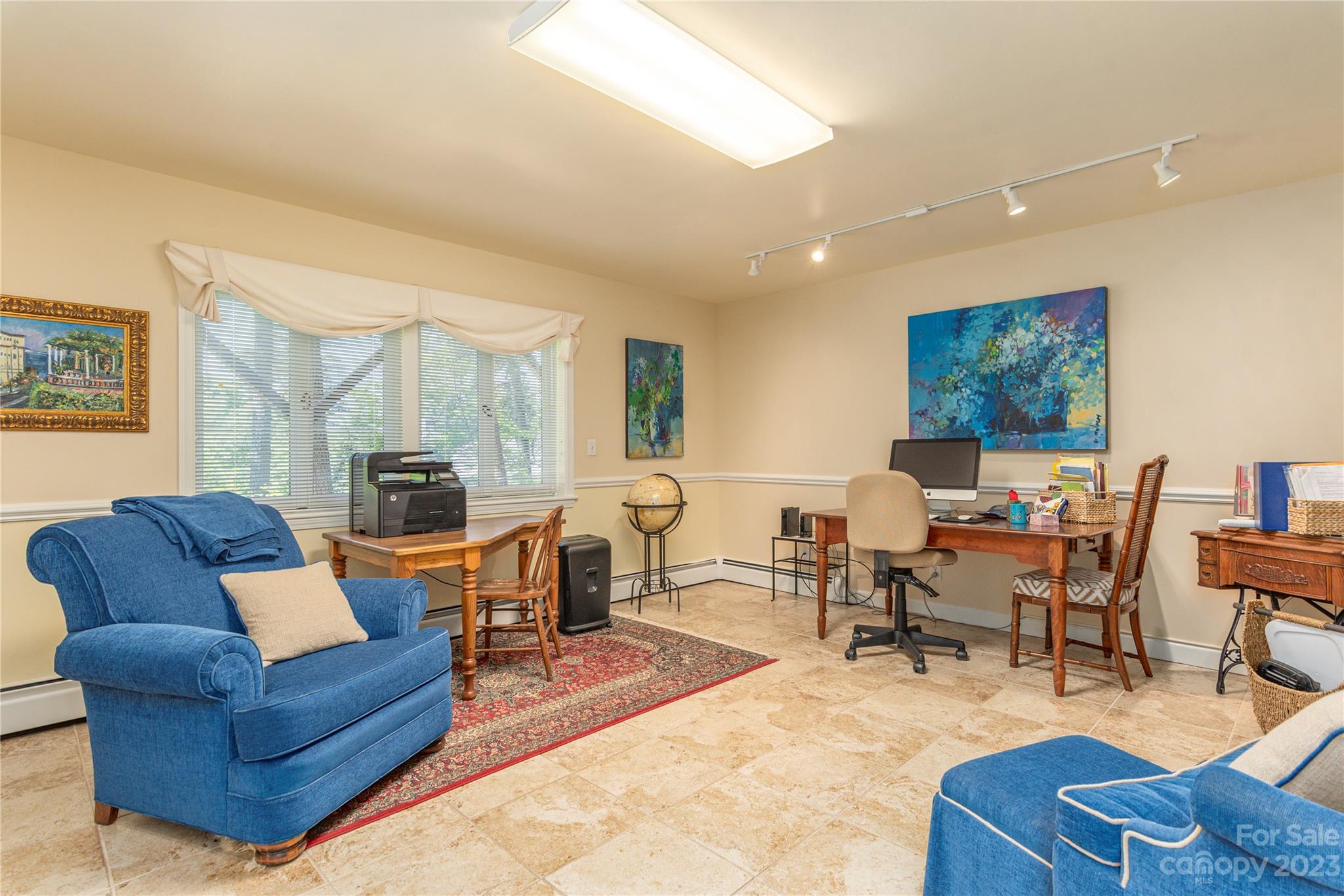 137 Stratford Road Asheville NC 28804