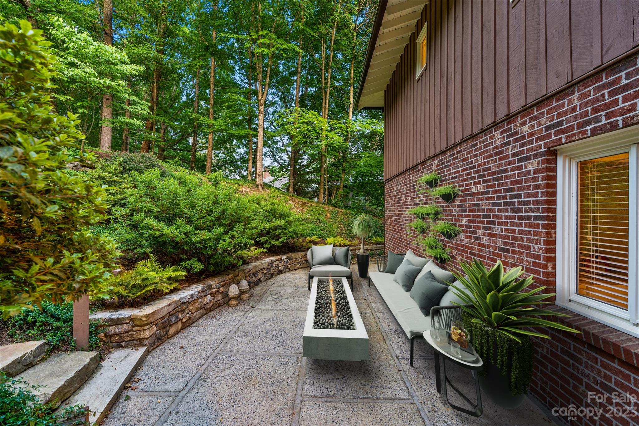 137 Stratford Road Asheville NC 28804
